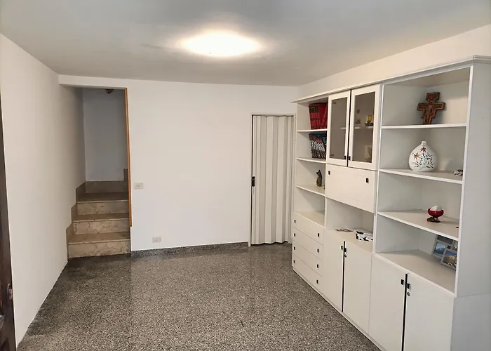 A Due Passi Dal Duomo Con Cucina Daire *