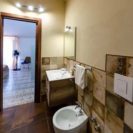 A Due Passi Dal Duomo Con Cucina Lägenhet Cefalù