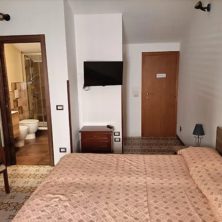 Apartment A Due Passi Dal Duomo Con Cucina *